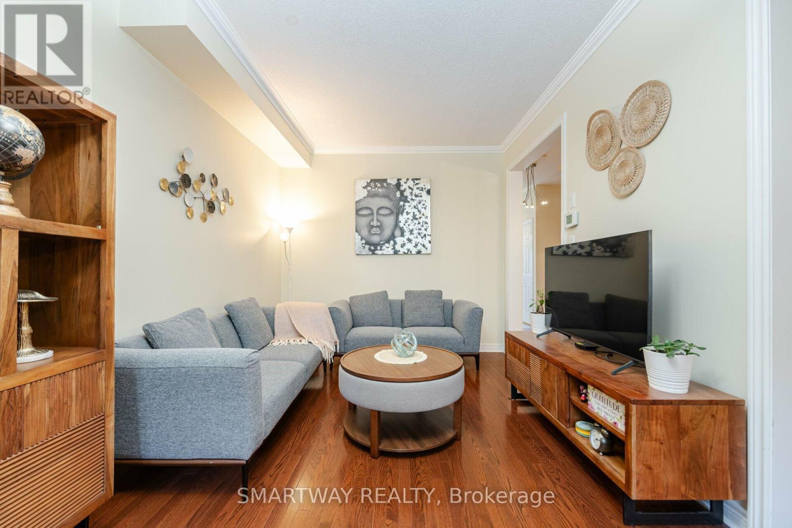 2437 MONTAGNE AVENUE - 6