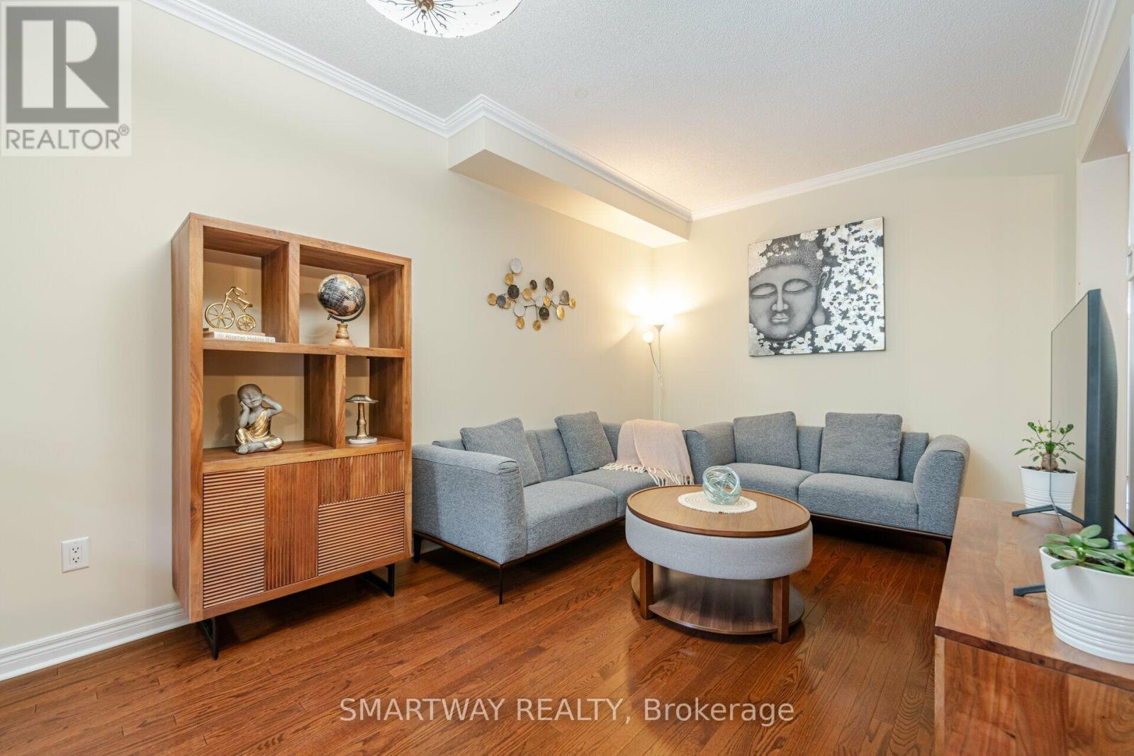 2437 MONTAGNE AVENUE - 7