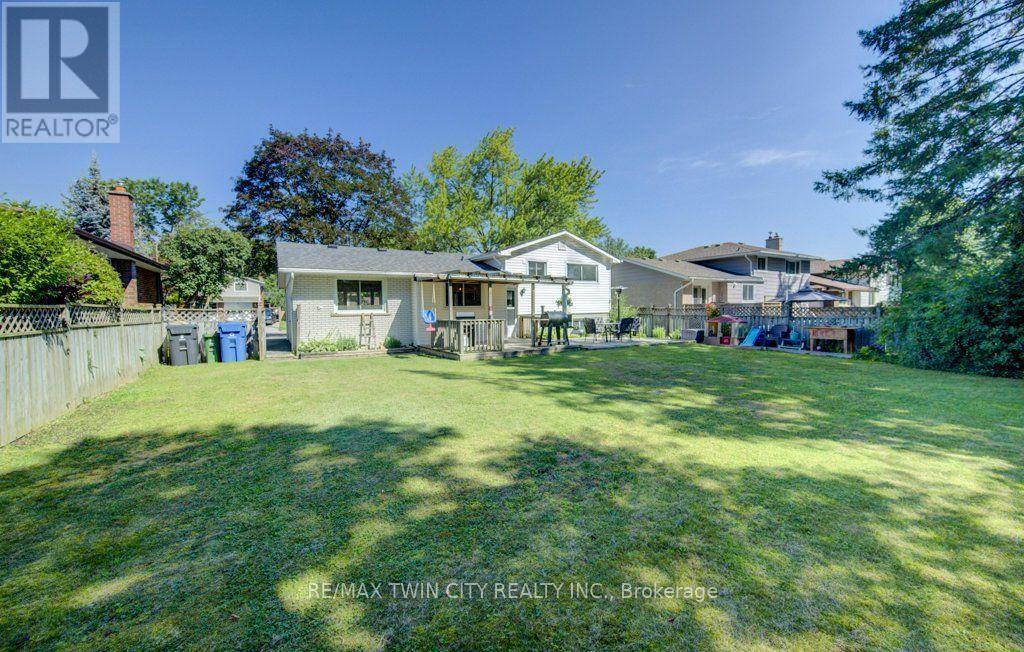 61 WINDSOR STREET - 37