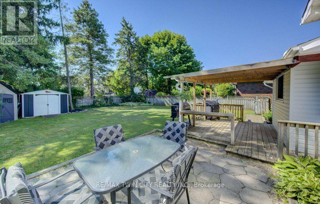 61 WINDSOR STREET - 39