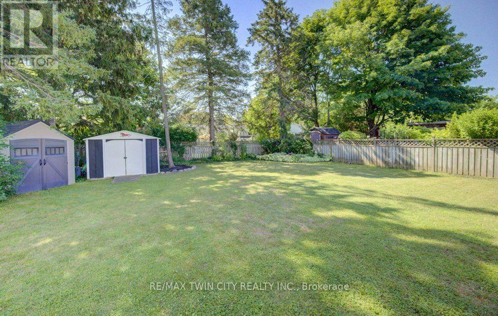 61 WINDSOR STREET - 40
