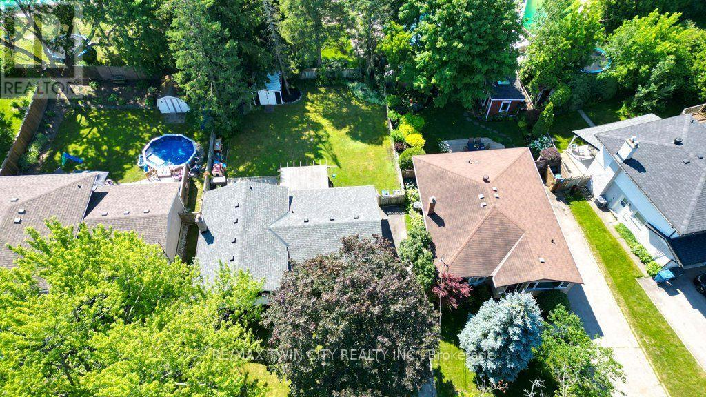 61 WINDSOR STREET - 41
