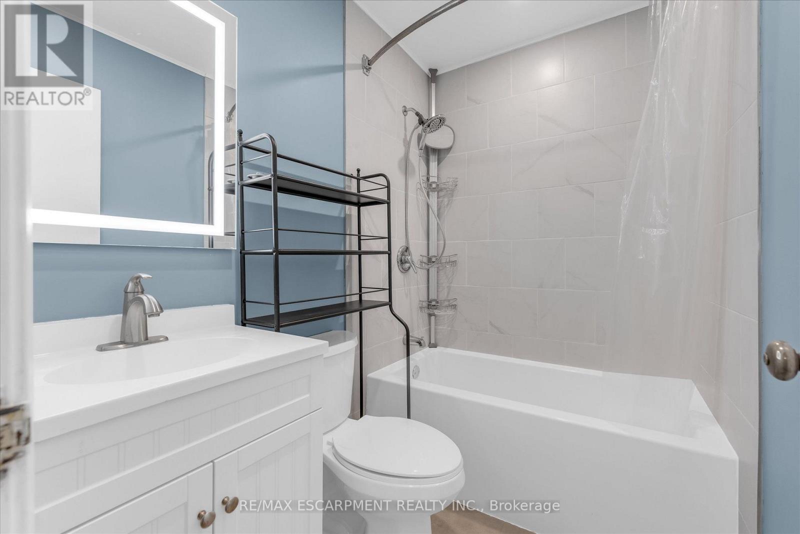 #41 125 LIVINGSTON AVENUE - 18