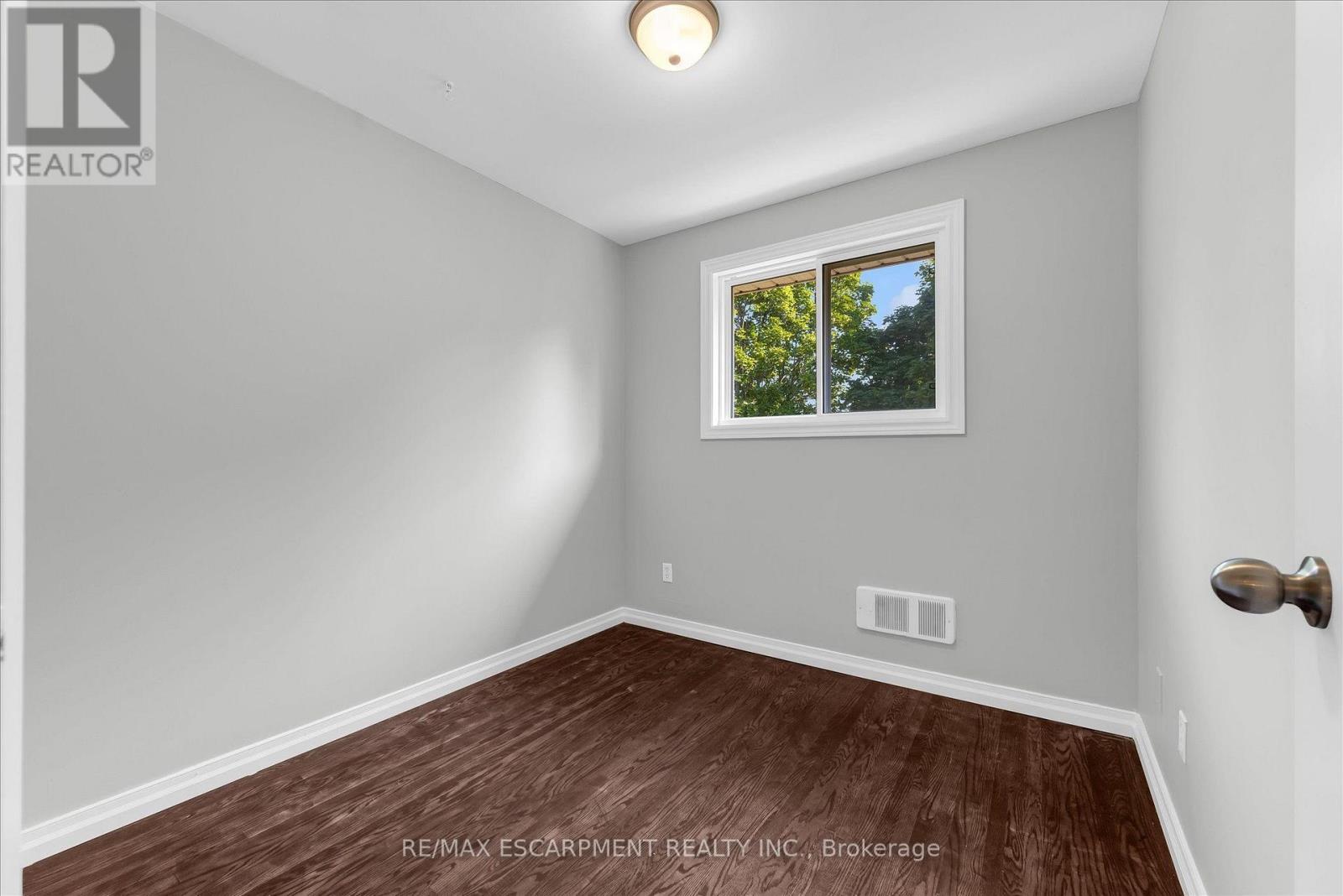 #41 125 LIVINGSTON AVENUE - 21