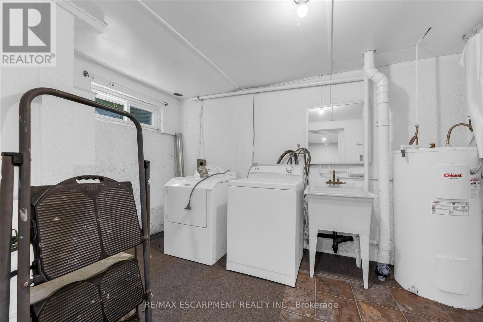 #41 125 LIVINGSTON AVENUE - 30