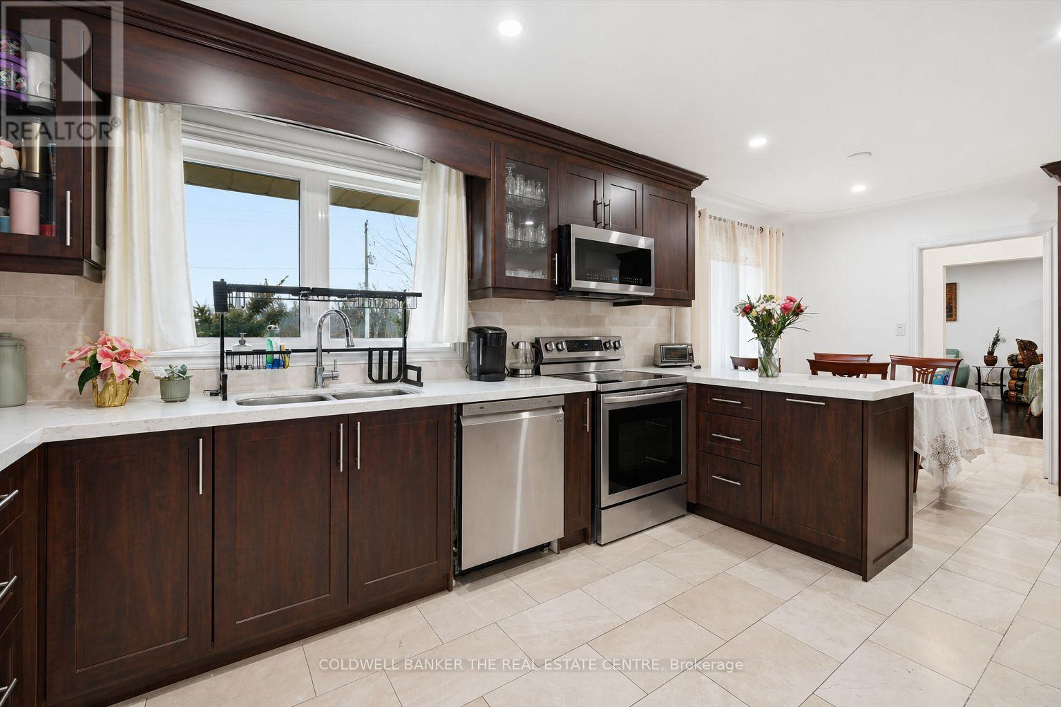 356 MOUNTAIN ROAD - Image 12