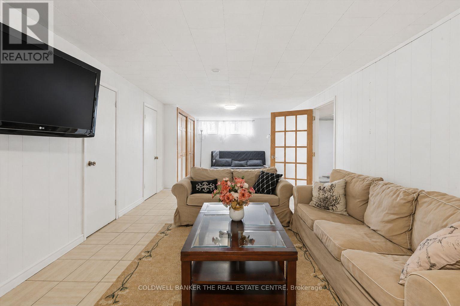 356 MOUNTAIN ROAD - Image 20