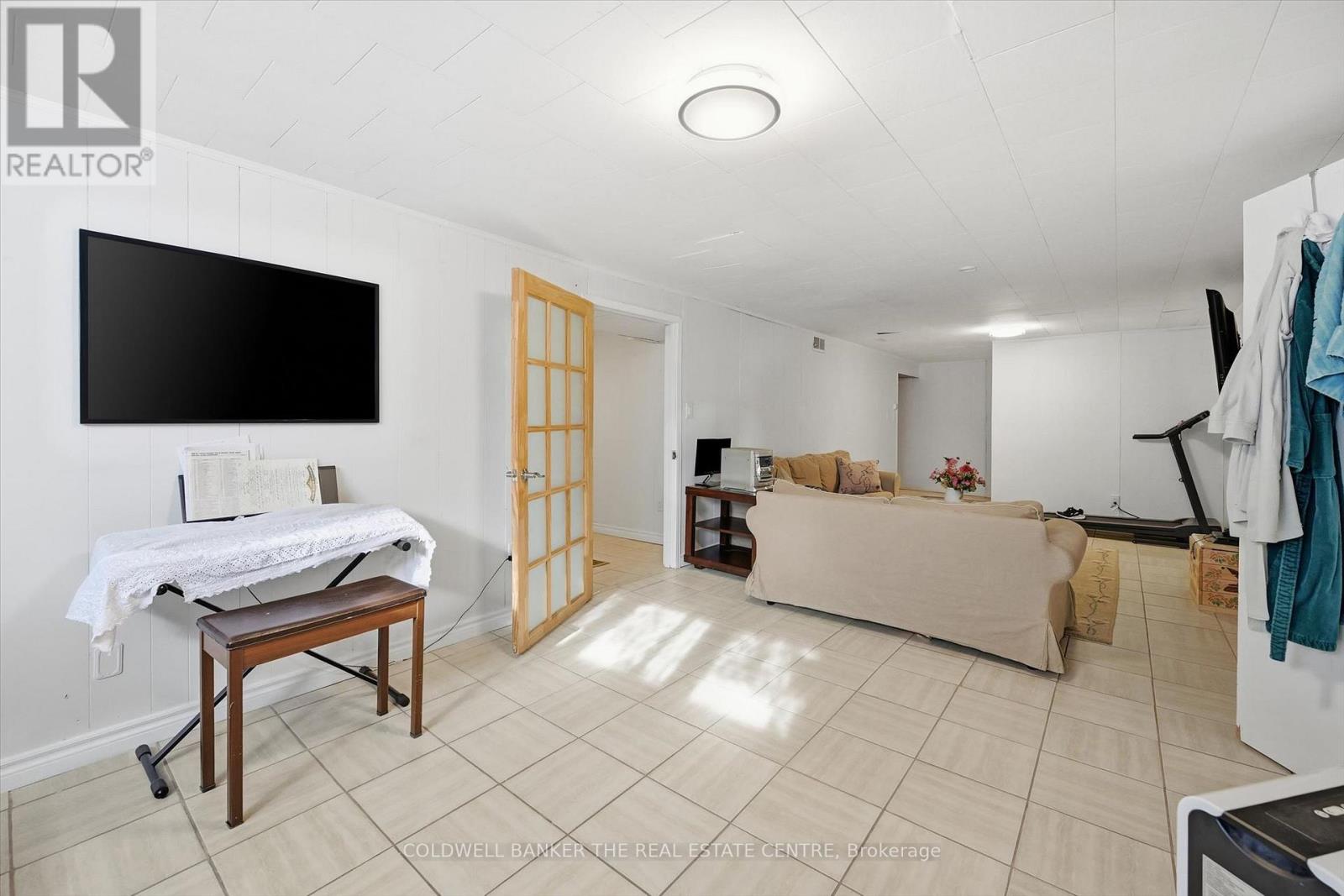 356 MOUNTAIN ROAD - Image 21