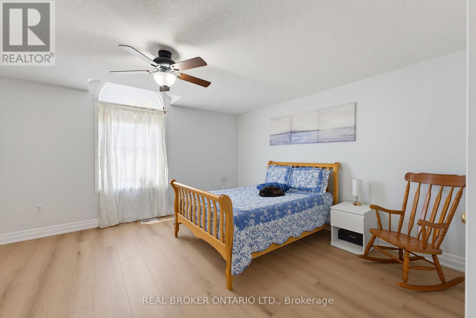 520 MAYFLOWER STREET - 15
