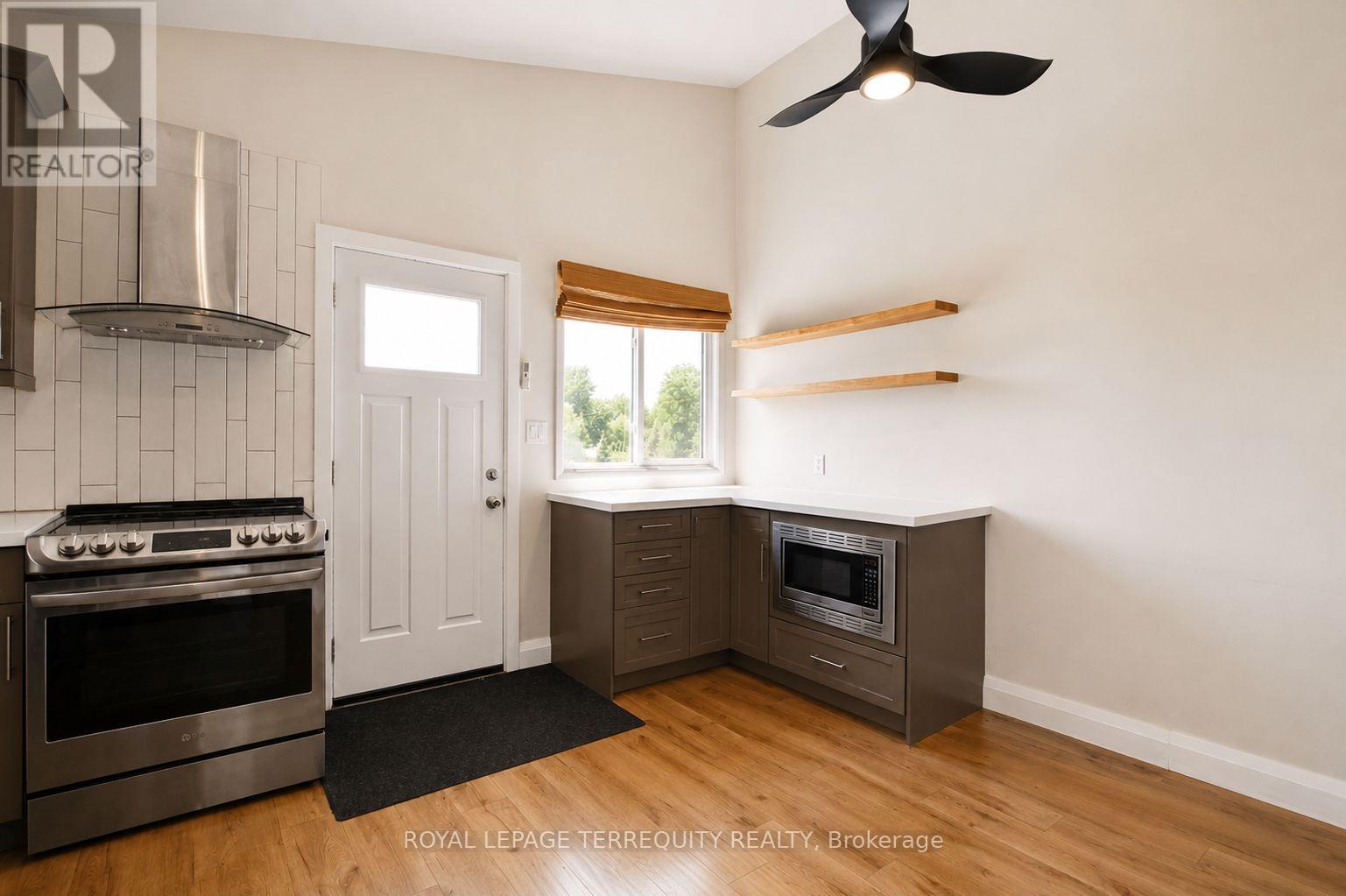 71251 BLUEWATER HIGHWAY - 11