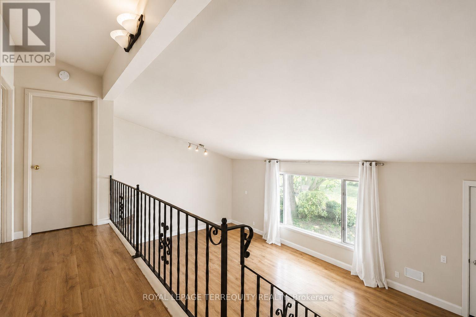 71251 BLUEWATER HIGHWAY - 14