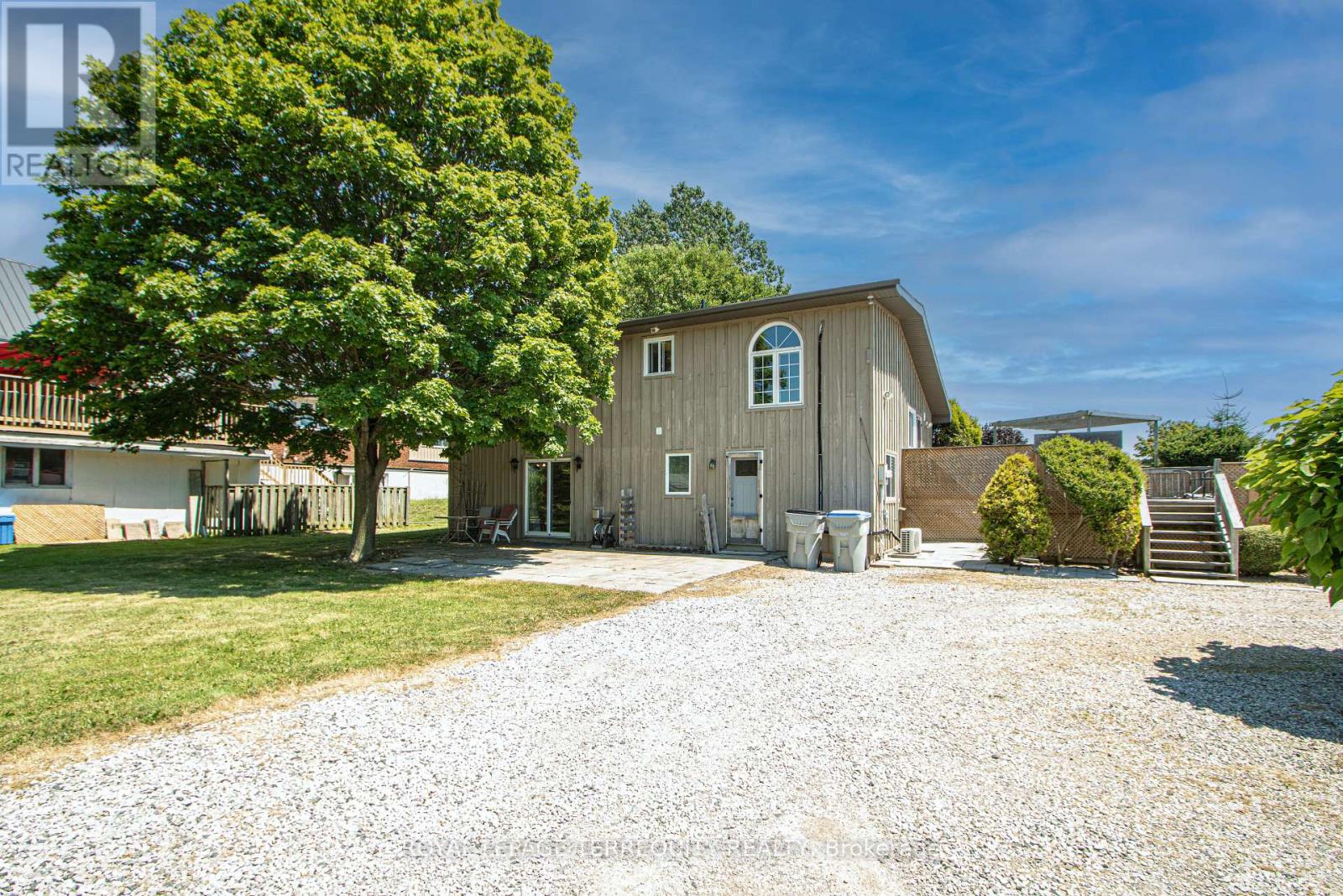 71251 BLUEWATER HIGHWAY - 34