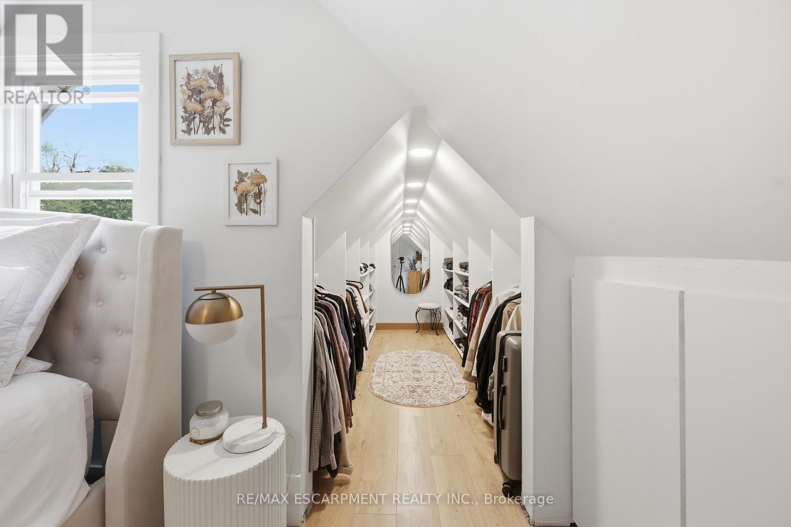 23 EAST 21ST STREET - 36