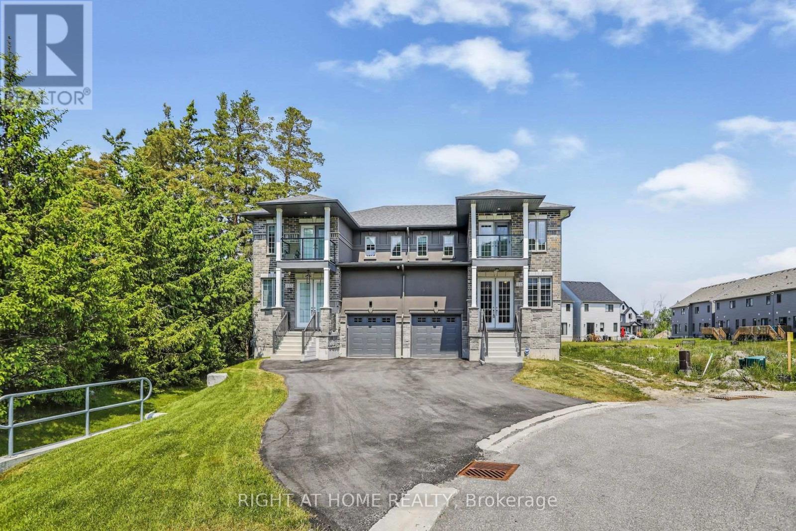 #141 115 DELPHI COURT - 1