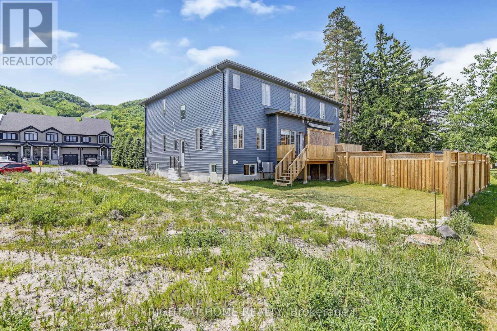 #141 115 DELPHI COURT - 33