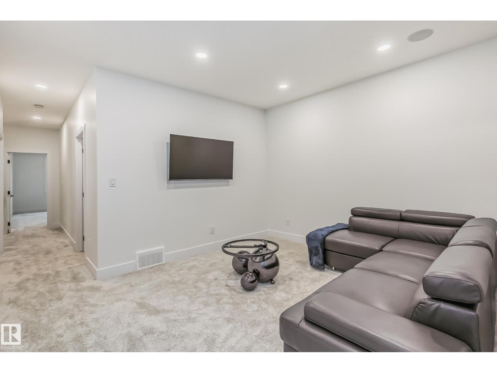 5380 KIMBALL PL SW - 34