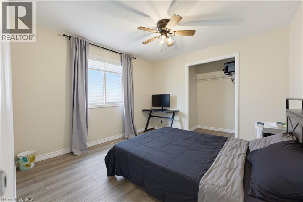 125 WHITLAW Way - 9