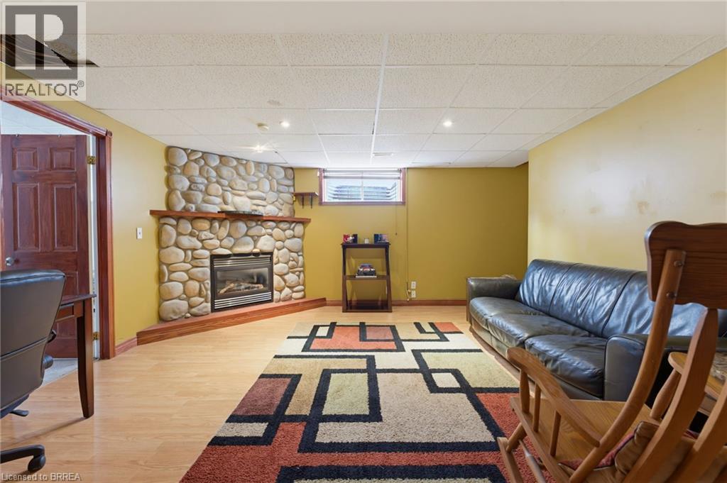 125 WHITLAW Way - 15