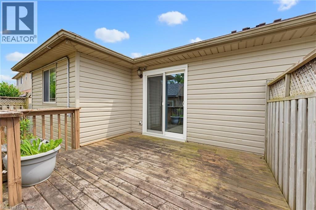 125 WHITLAW Way - 19
