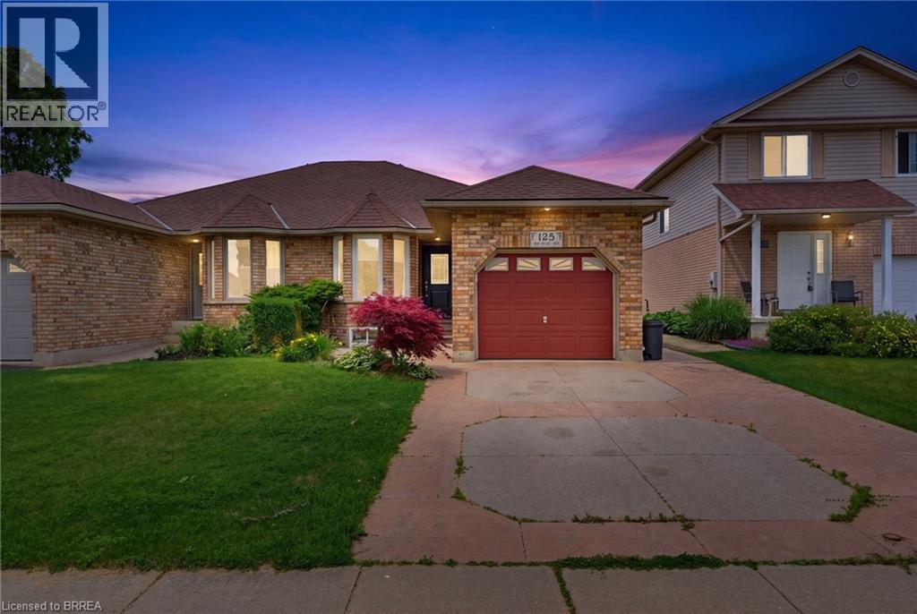 125 WHITLAW Way - 1