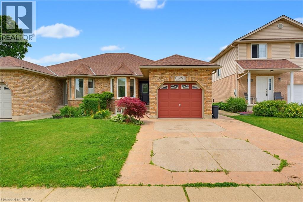 125 WHITLAW Way - 27