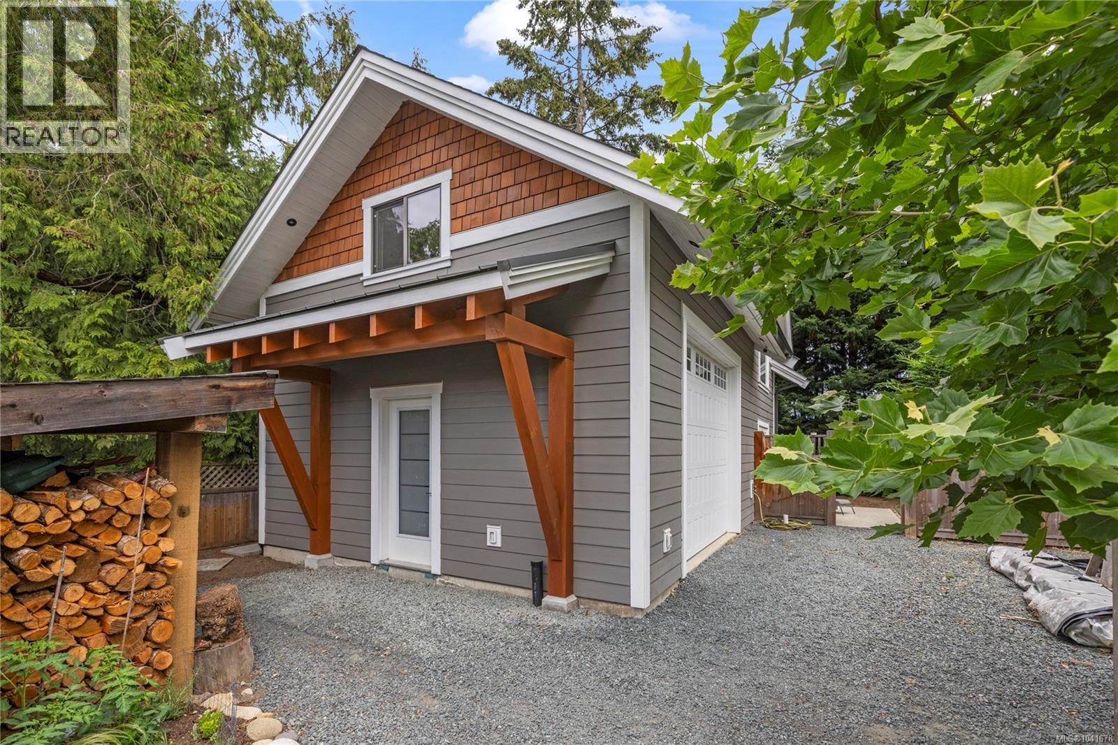 238 Bagshaw St, Parksville