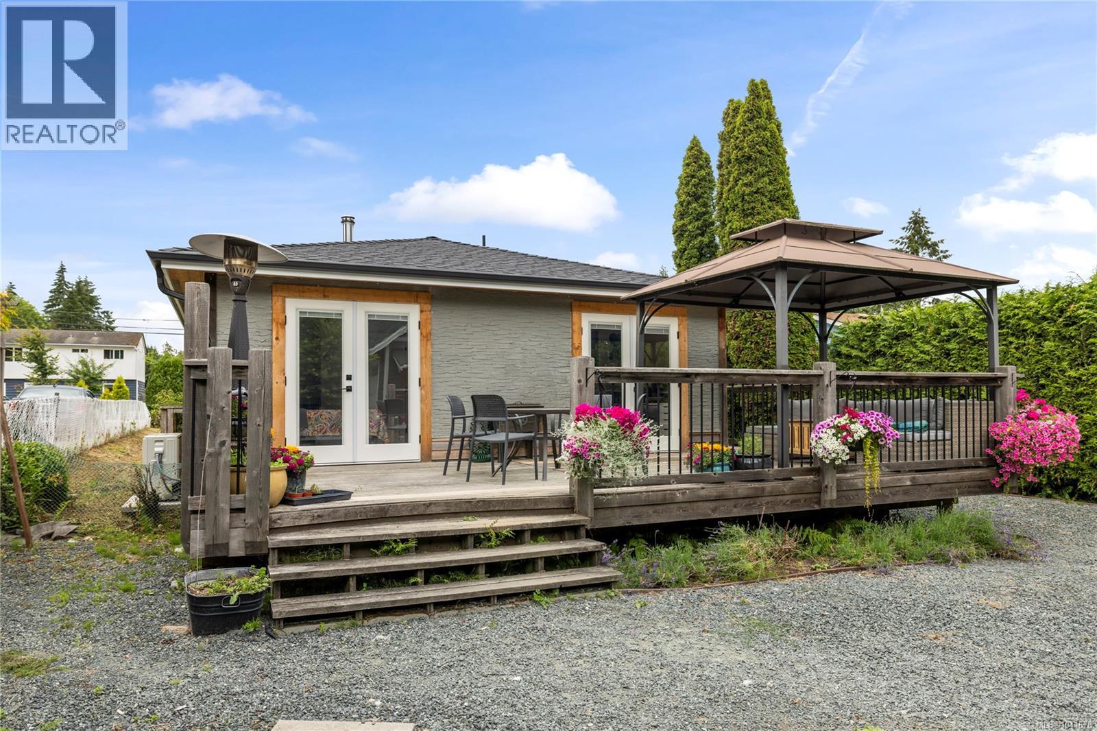 238 Bagshaw St, Parksville