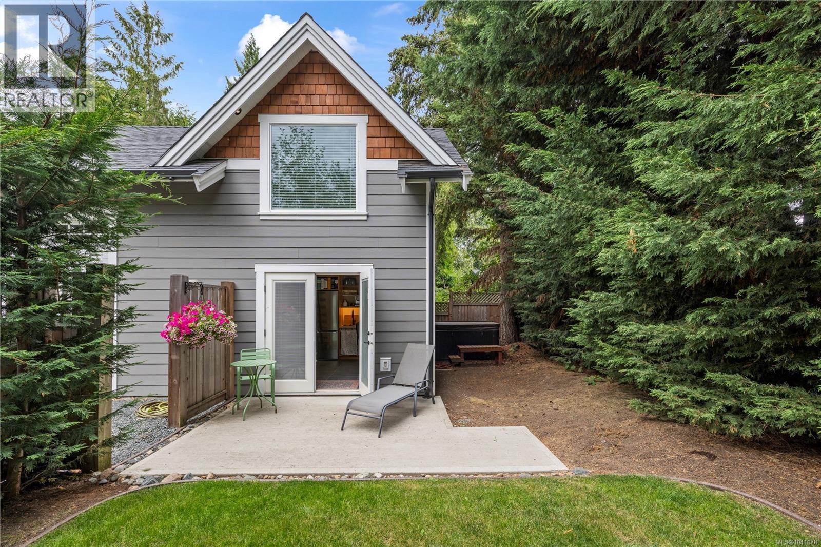 238 Bagshaw St, Parksville