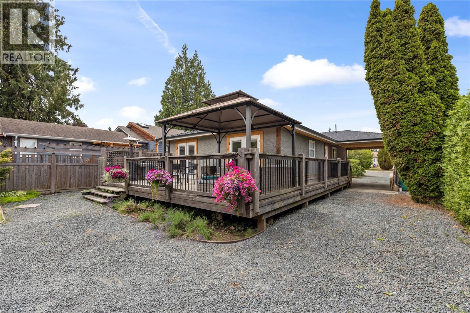 238 Bagshaw St, Parksville