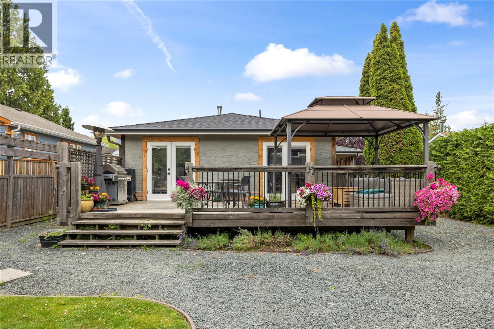 238 Bagshaw St, Parksville