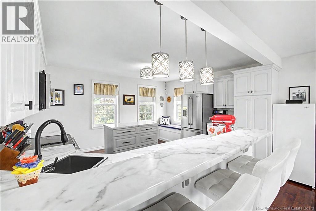 225 Jamieson Road - 10