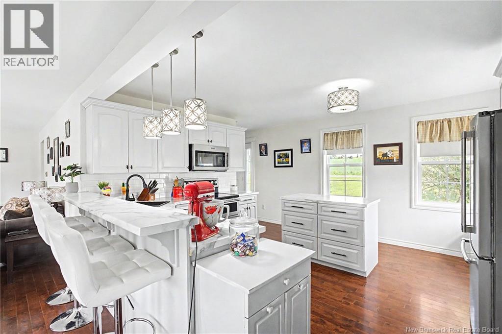 225 Jamieson Road - 9