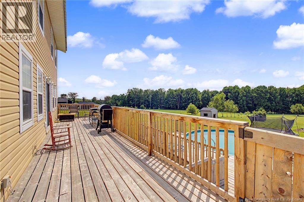 225 Jamieson Road - 37
