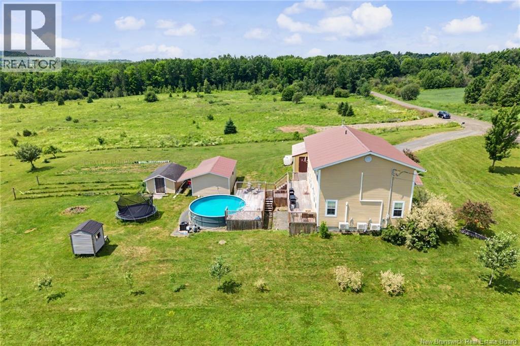 225 Jamieson Road - 46