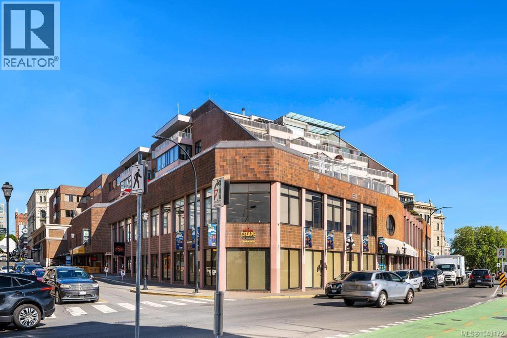 #306 525 Broughton St - 46
