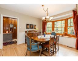 1196 Habgood Street, White Rock, BC V4B4W9 Photo 16