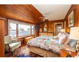 1196 Habgood Street, White Rock, BC V4B4W9 Photo 21