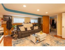 1196 Habgood Street, White Rock, BC V4B4W9 Photo 29