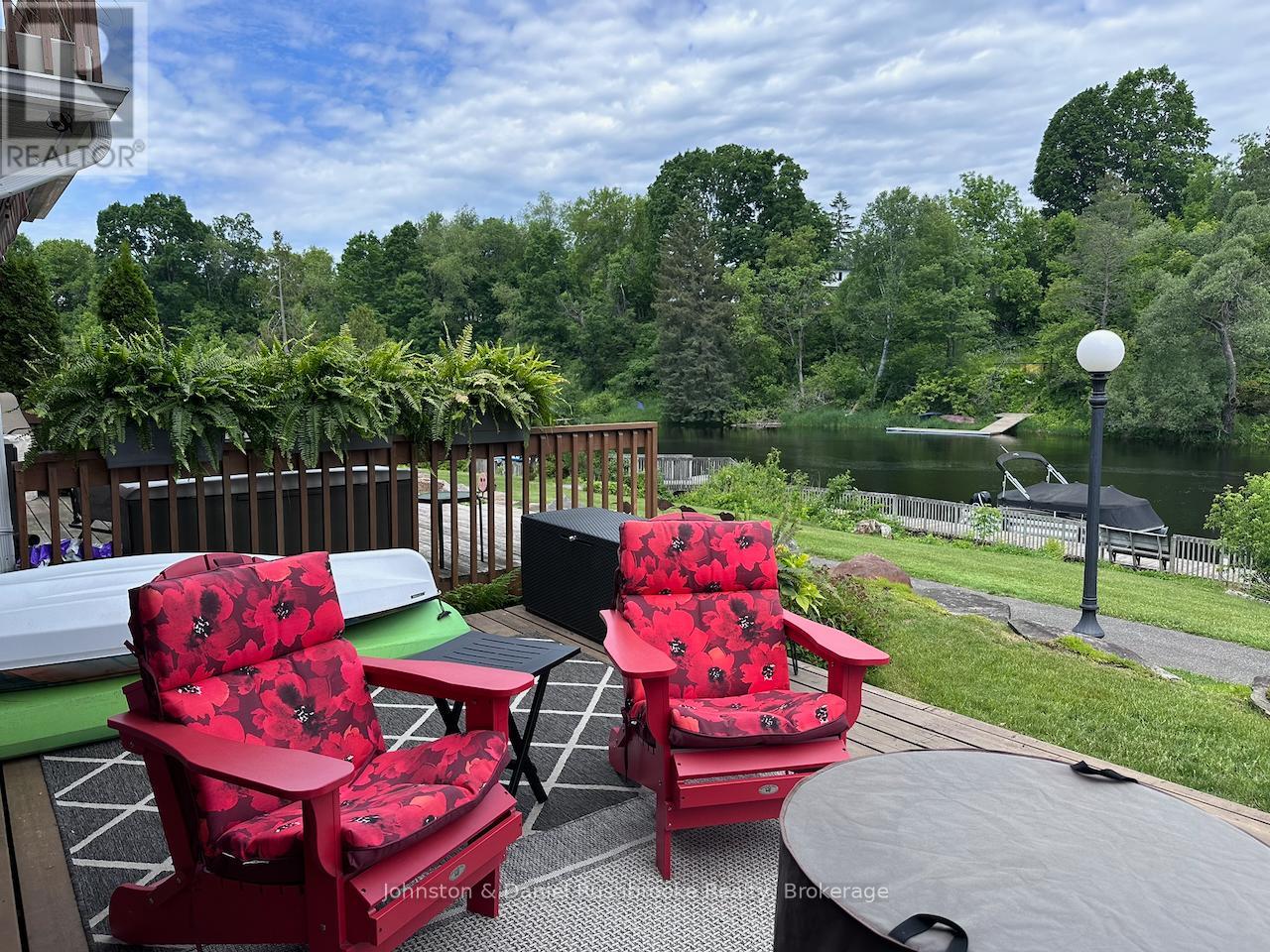 39 SHORELINE DRIVE - 5
