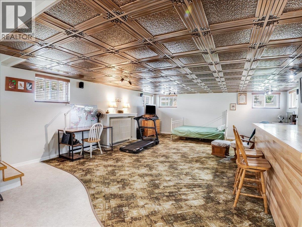 1120 Columbia Avenue - 22