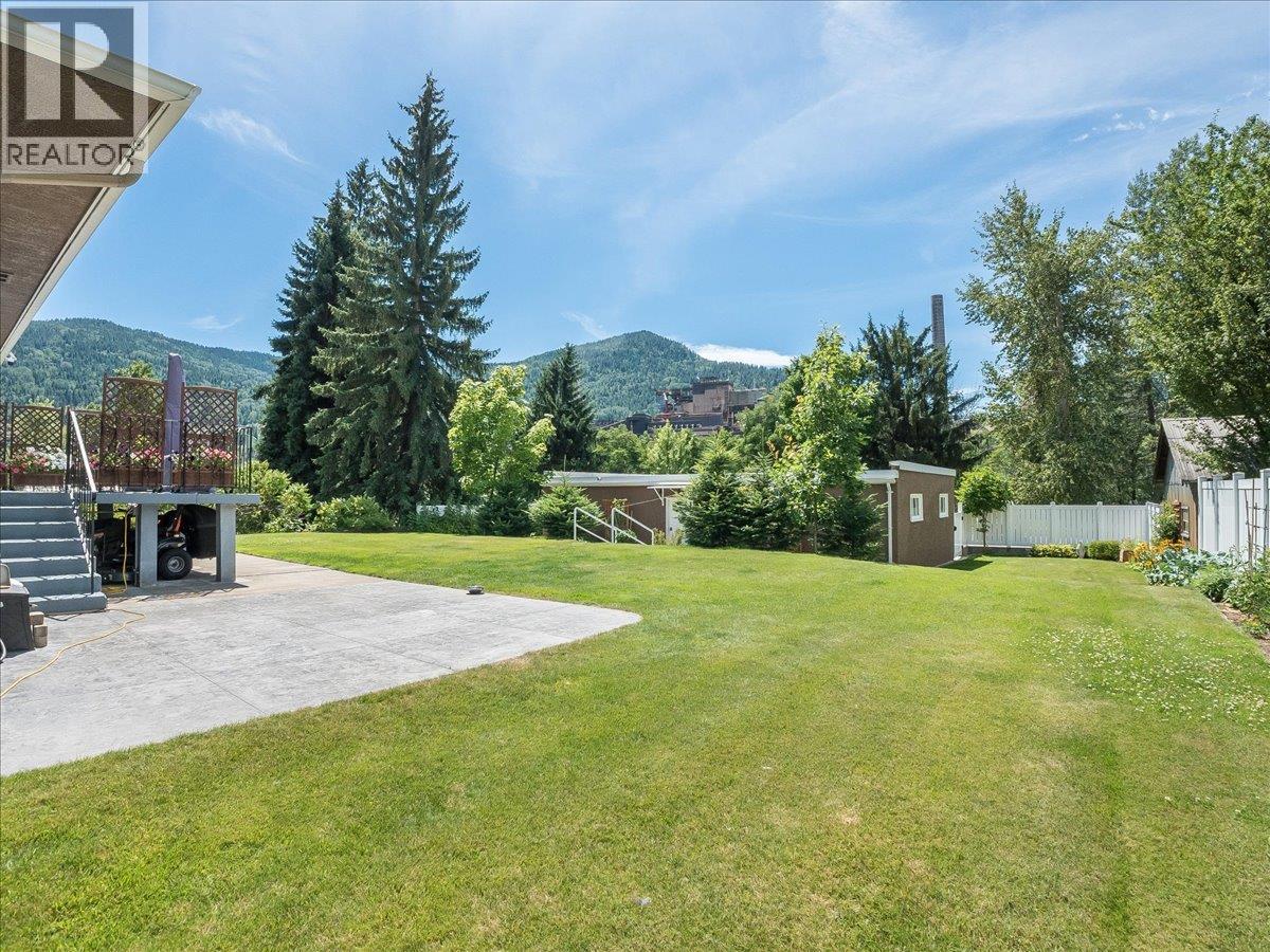 1120 Columbia Avenue - 39