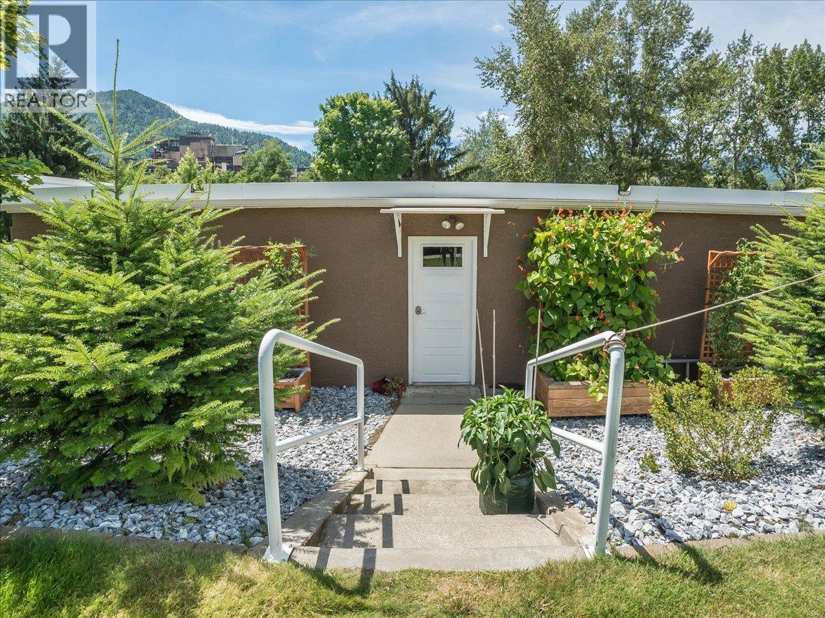 1120 Columbia Avenue - 42