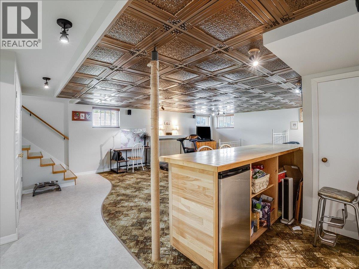 1120 Columbia Avenue - 21