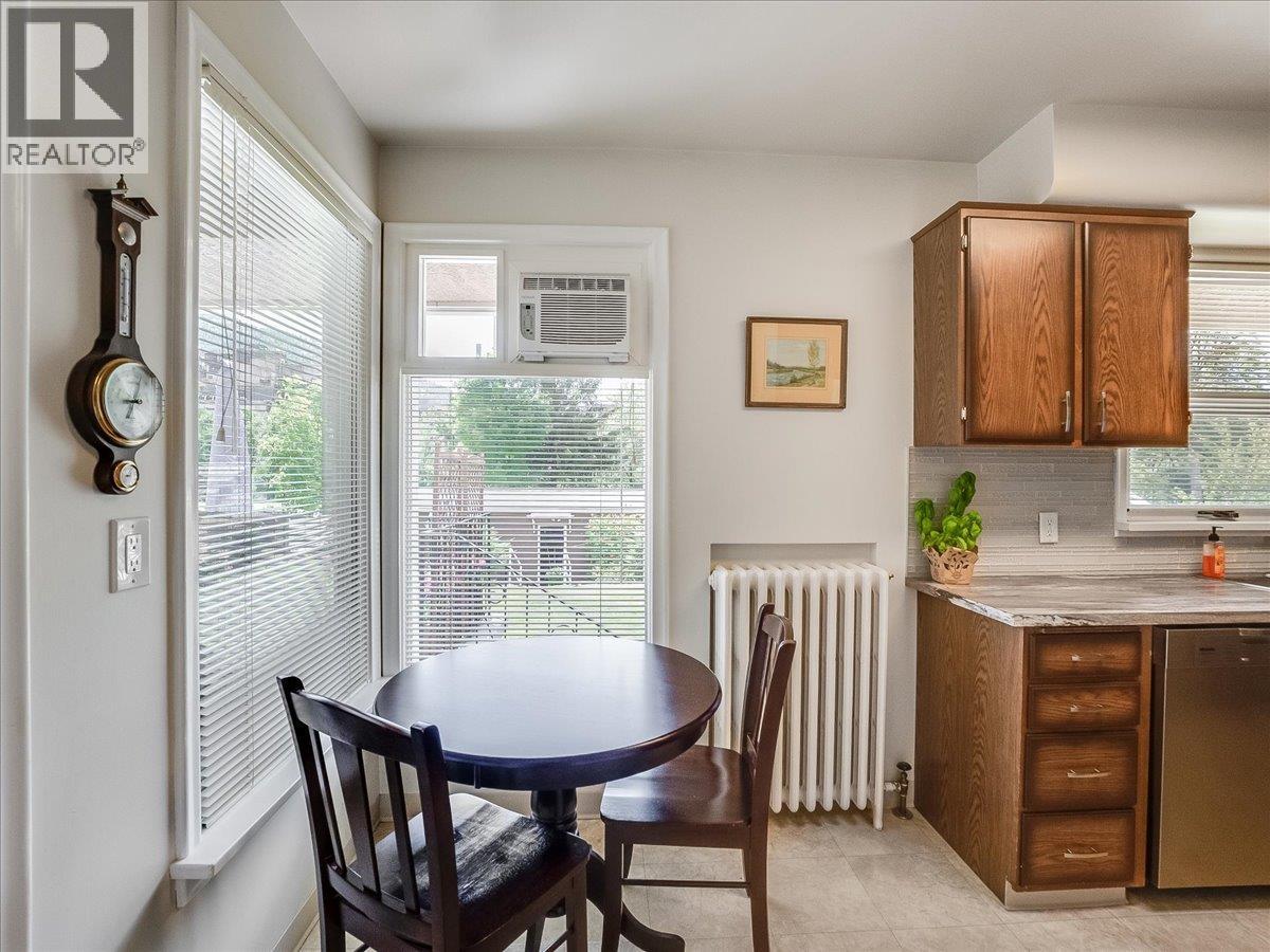 1120 Columbia Avenue - 4