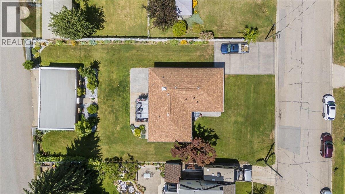 1120 Columbia Avenue - 49