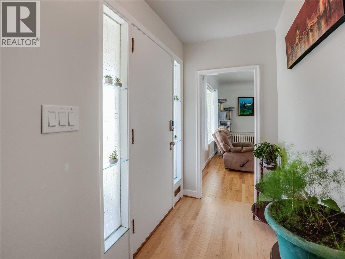 1120 Columbia Avenue - 12