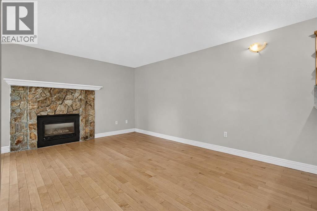 #134 48 Glamis Green SW - 8