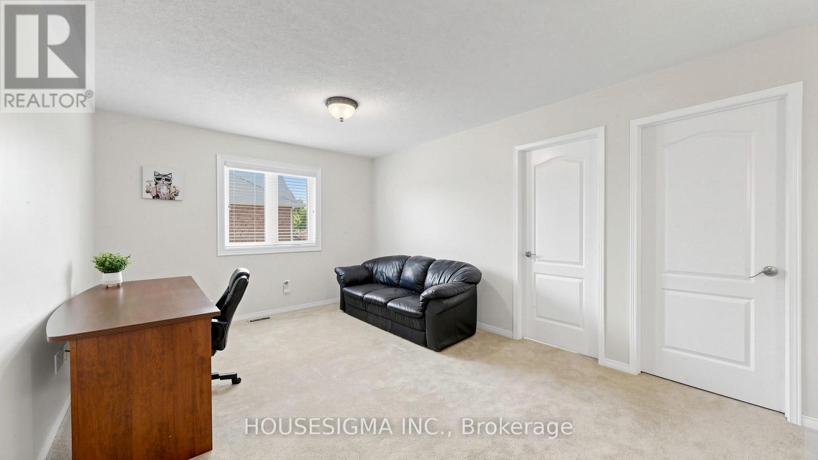 32 WILLOUGHBY WAY - 17
