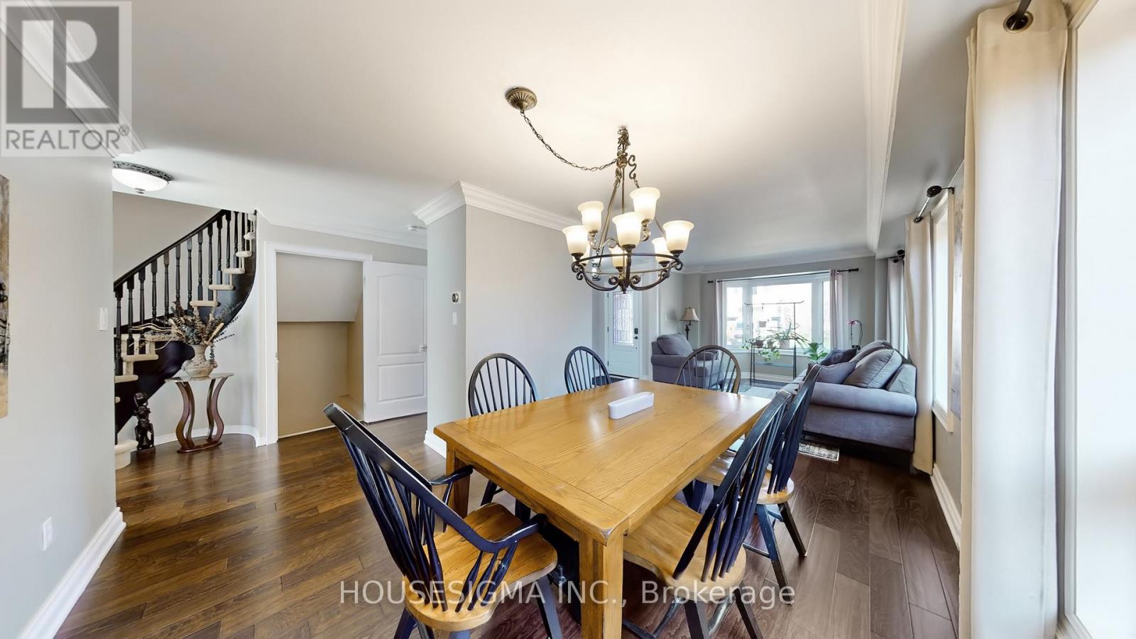32 WILLOUGHBY WAY - 8