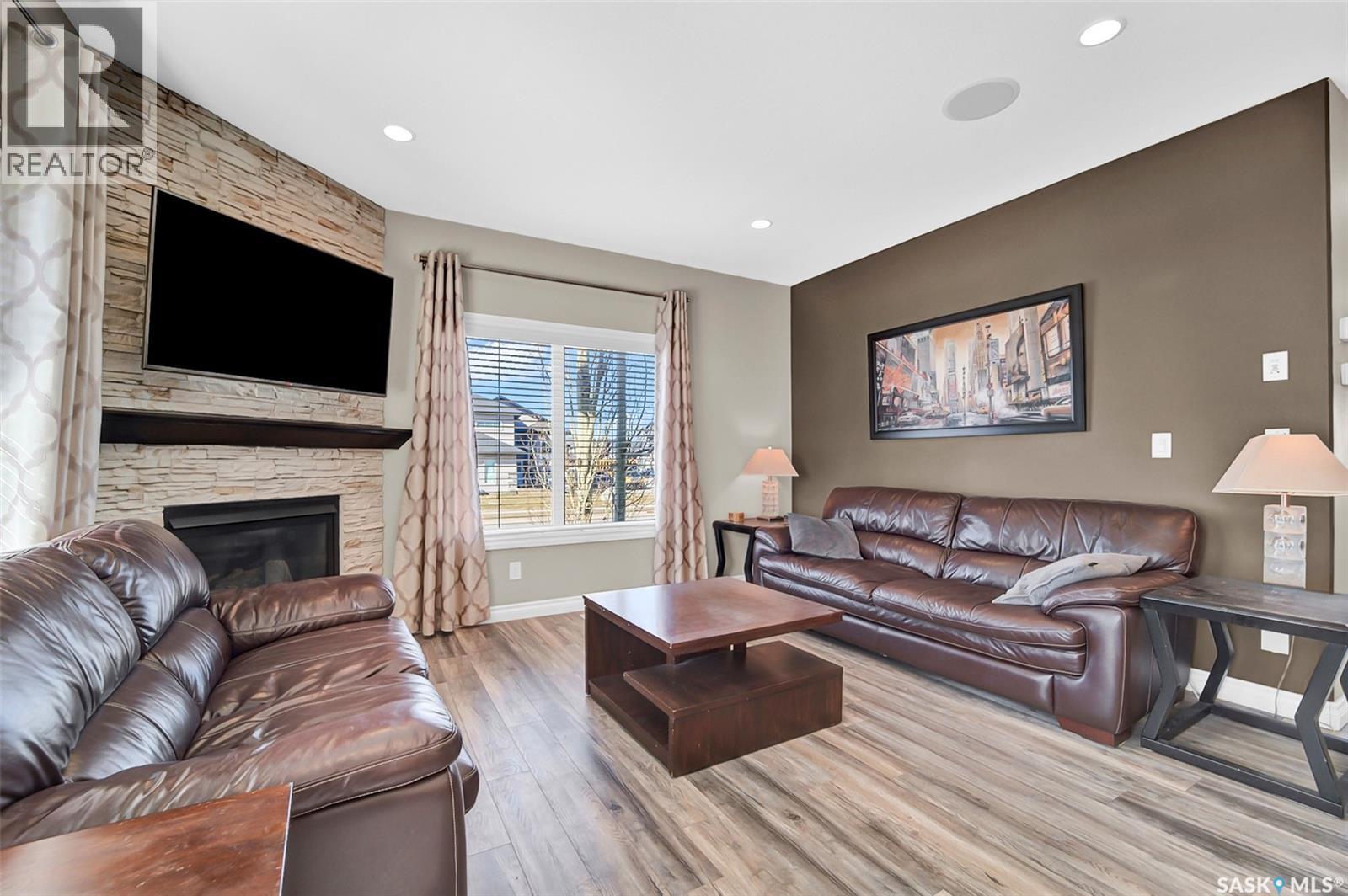 #102 Atton CRESCENT - 13